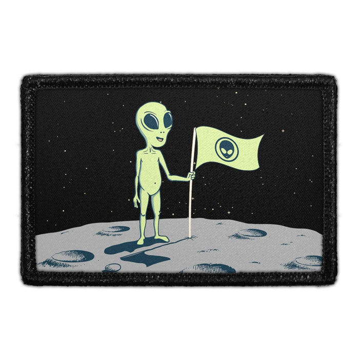 Alien On Moon - Removable Patch - Pull Patch - Removable Patches That Stick To Your Gear
