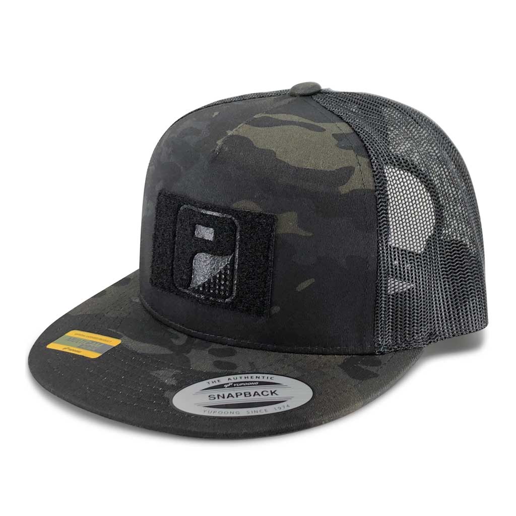 - Bill MULTICAM® - Patch - Hat Pull by and SNAPBACK Classic Flat Camo Trucker Black